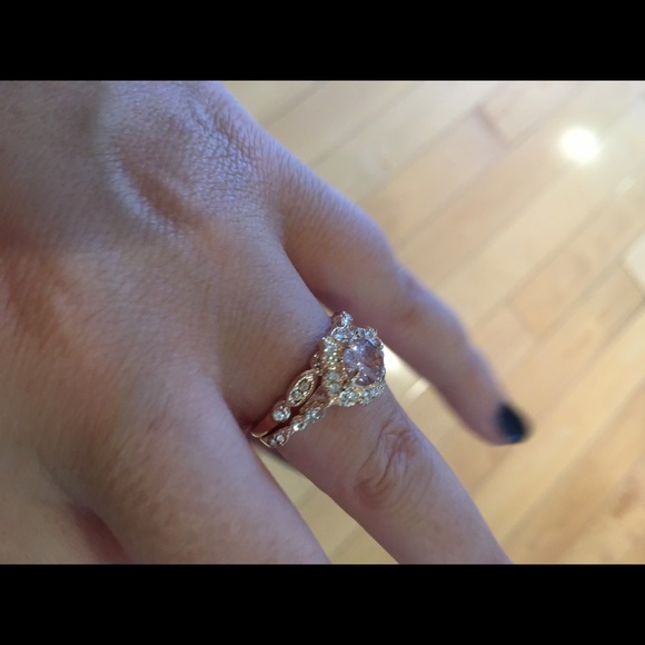 1 LEFT 🔥set of rose gold rings - Picture 3 of 8